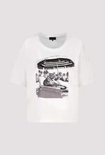 Load image into Gallery viewer, Monari Leopard On The Beach T-Shirt