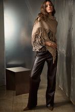 Load image into Gallery viewer, Monari Fringed Scarf - Sesame