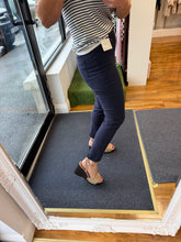 Load image into Gallery viewer, Bengaline Ankle Grazer 302CT - Navy