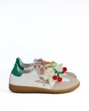 Load image into Gallery viewer, Meline Pop Charm Trainer -White