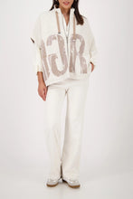 Load image into Gallery viewer, Reversible Sleeveless Jacket With Jacquard Pattern
