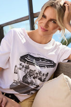 Load image into Gallery viewer, Monari Leopard On The Beach T-Shirt
