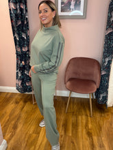 Load image into Gallery viewer, Sweatshirt With Sports Band - Sage
