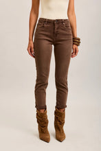 Load image into Gallery viewer, Toxik Boyfriend Jeans - Washed Brown
