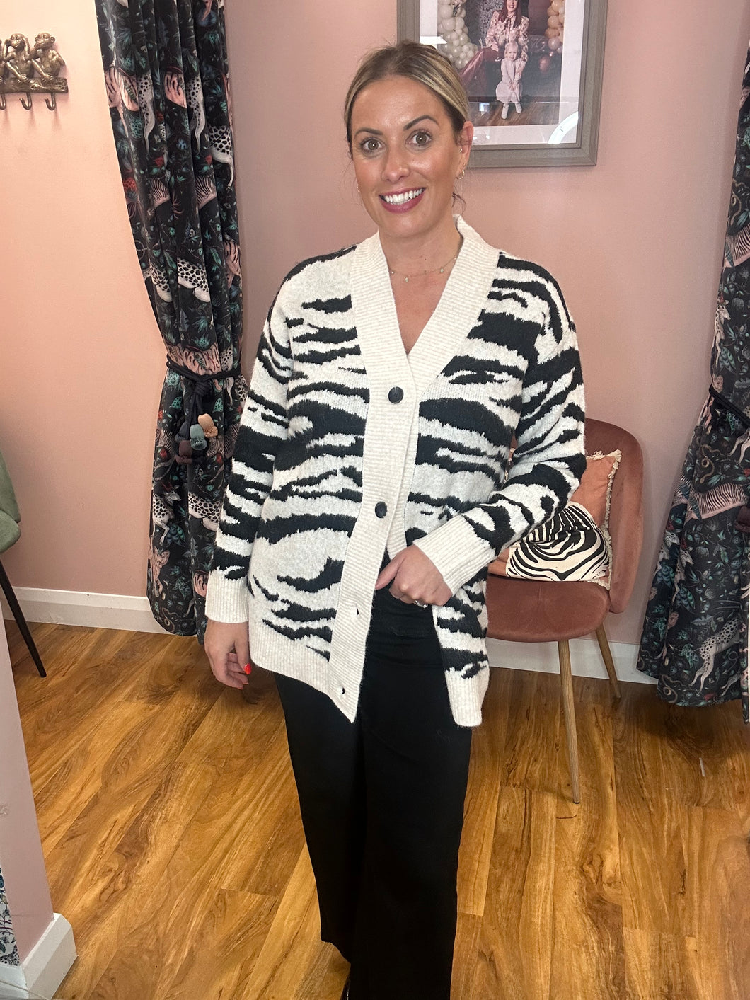 Kasandra Tiger Cardigan- Turtledove/Black
