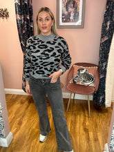 Load image into Gallery viewer, Kasandra Jumper - Black Leopard
