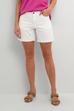 Load image into Gallery viewer, KAFFE Kazelina Shorts - White
