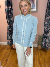 Load image into Gallery viewer, KAFFE Kaketty Shirt  - Blue Fog
