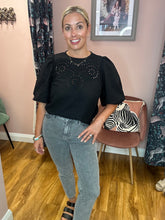 Load image into Gallery viewer, Kamelani Blouse - Black
