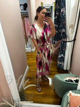 Load image into Gallery viewer, Kaffe Kabeathe Pink Abstract Dress
