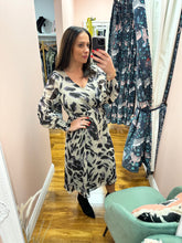 Load image into Gallery viewer, Kaffe Fina Dress
