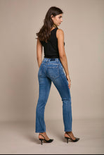 Load image into Gallery viewer, Cole Straight Leg Push Up Jeans
