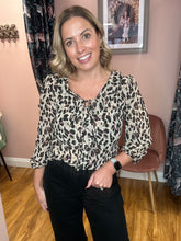 Load image into Gallery viewer, Leopard V-Neck Top - Black/beige/gold
