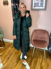 Load image into Gallery viewer, Arosa Puffa Coat - Pine Green
