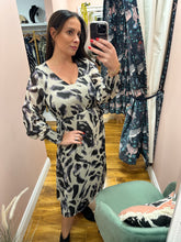 Load image into Gallery viewer, Kaffe Fina Dress
