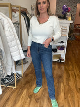 Load image into Gallery viewer, Toxik Straight Leg jeans With Embellished Pockets

