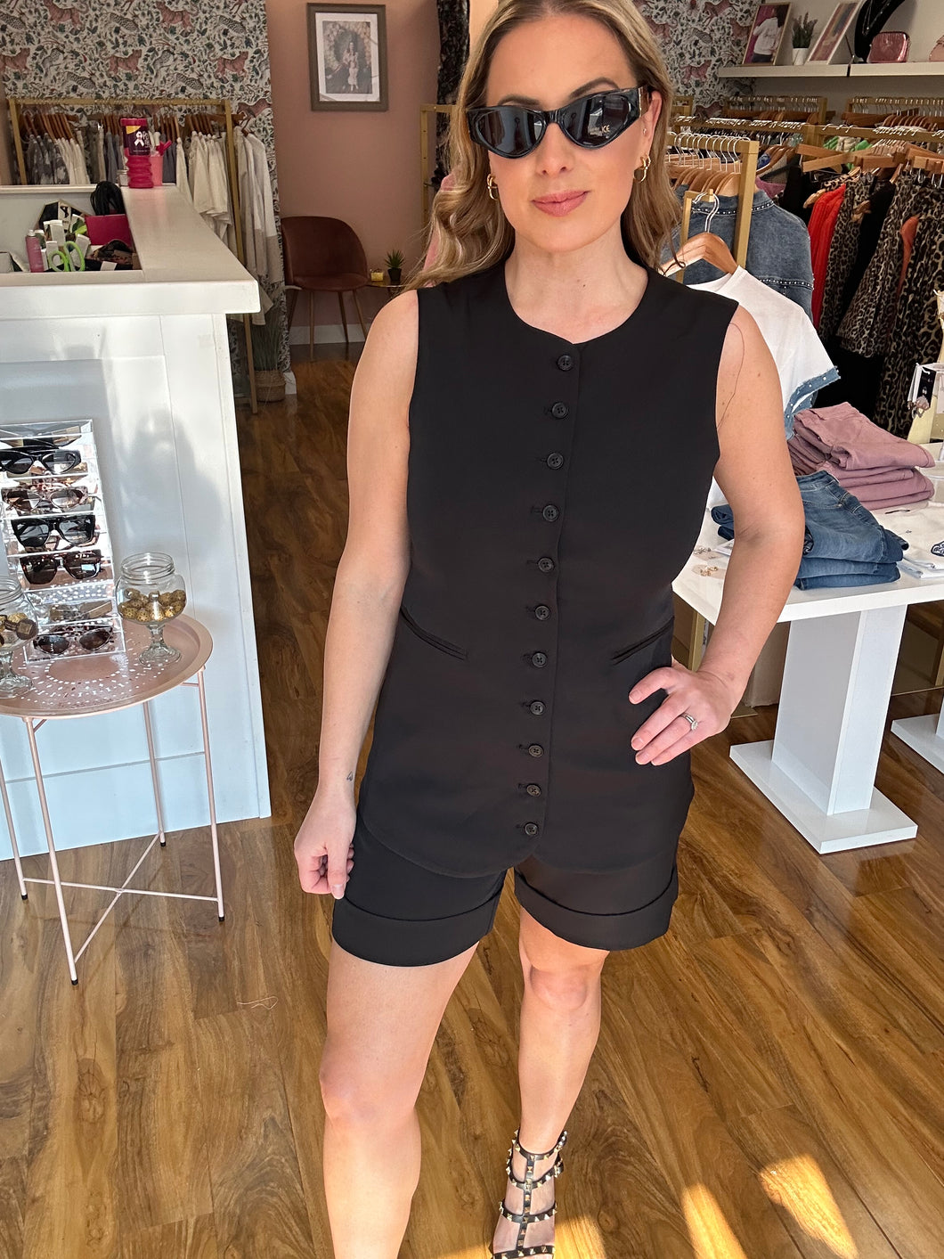 PCSempre Black Shorts