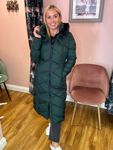 Load image into Gallery viewer, Arosa Puffa Coat - Pine Green
