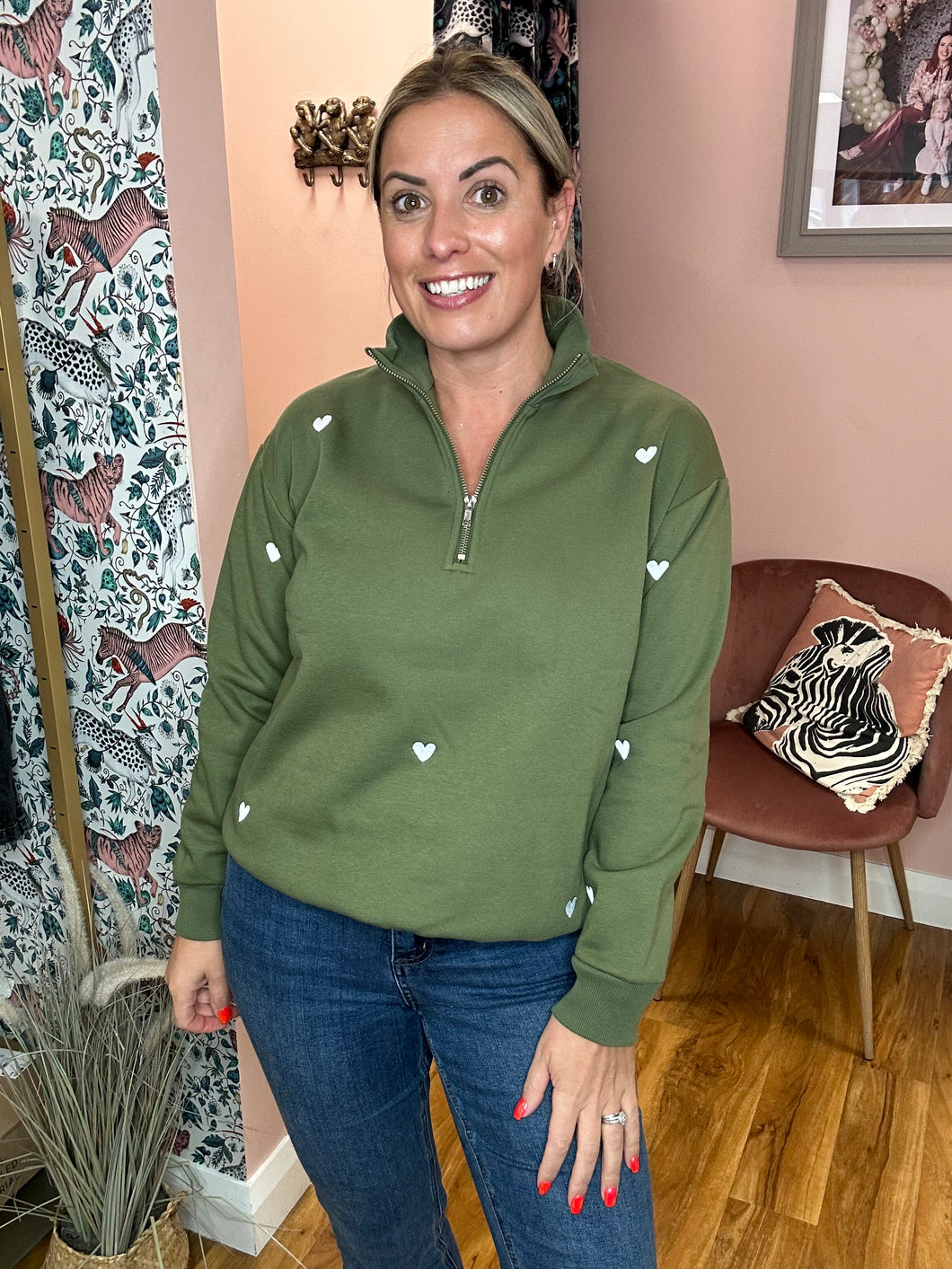 Heart embroidered Half Zip - Olive