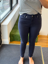 Load image into Gallery viewer, PINNS Summer Ankle Grazer Jean- Navy
