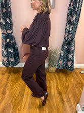 Load image into Gallery viewer, KAFFE Kabrook Jeans 30" Leg - Fudge
