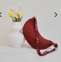 Load image into Gallery viewer, Olive &amp; Frank Heart Quilted Cross Body Bag - Burgundy

