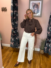 Load image into Gallery viewer, KAFFE Kadotte Blouse - Coffee Bean/Turtle Dove
