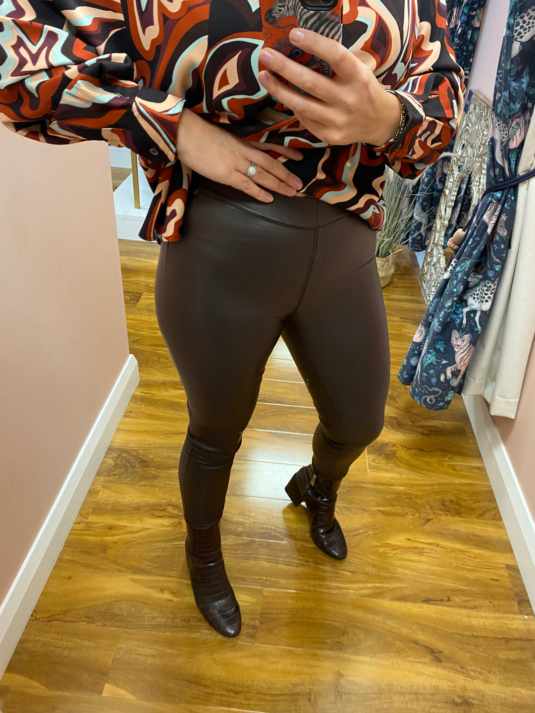 Kaffe Ada Jeggings in Brown