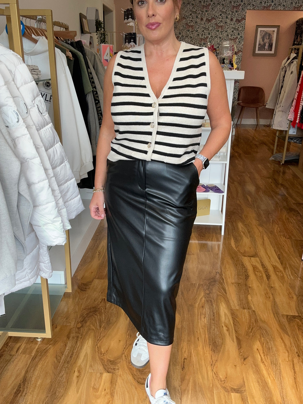 PIECES Neeth PU Midi Skirt