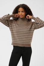 Load image into Gallery viewer, Kalizz Turtleneck Pullover - Morel Melange/Silver Lurex
