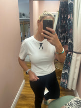 Load image into Gallery viewer, kamonnie T-Shirt
