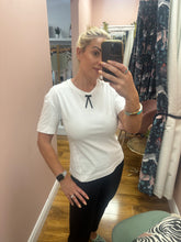 Load image into Gallery viewer, kamonnie T-Shirt
